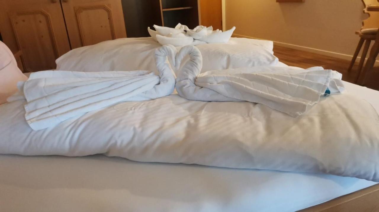 Hotel Dernbachtal Экстерьер фото